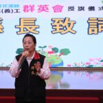 縣長徐榛蔚授旗 花蓮縣環保志工代表隊展現永續環保力 挺進全國環保志工群英會